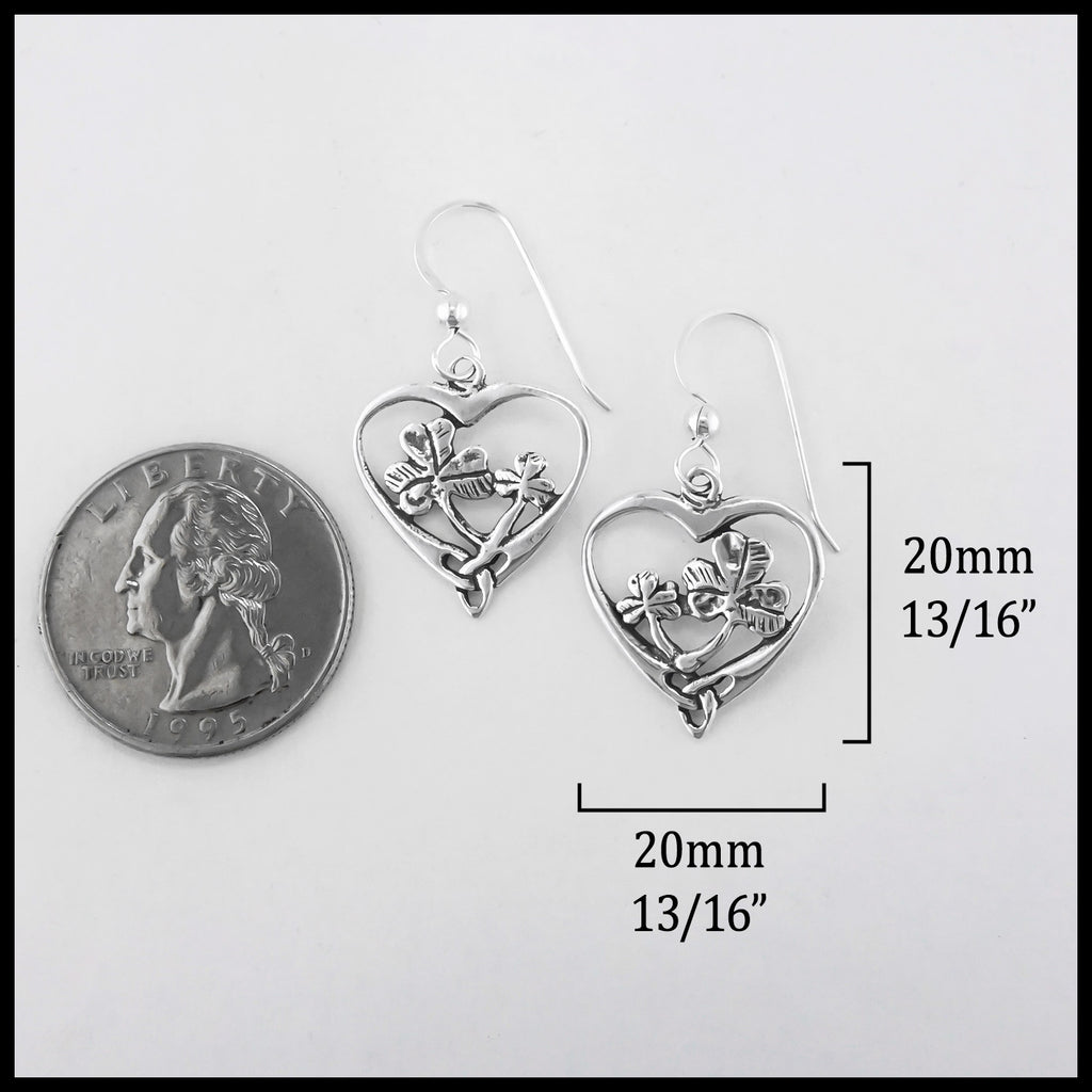 Earrings: Length 20mm 13/16" width 20mm 13/16"