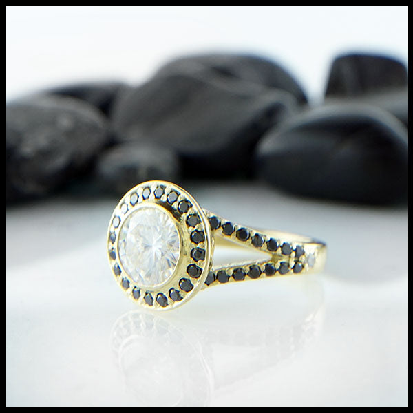 18K Yellow Gold Moissanite Ring