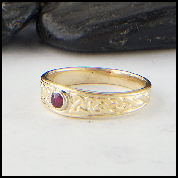 Celtic ring with ruby