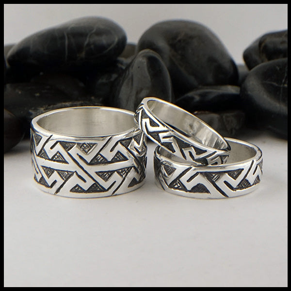 key pattern ring in sterling silver