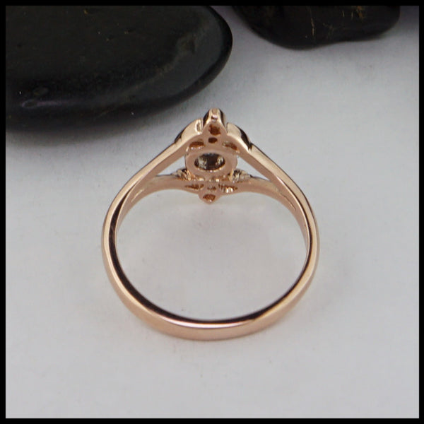 aquamarine ring with rose gold 
