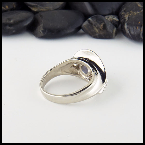 Reverse view of Custom Blue Sapphire ring in 14K White gold
