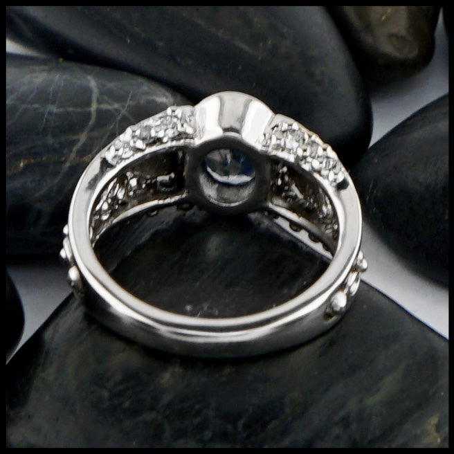 back of ring to show details 