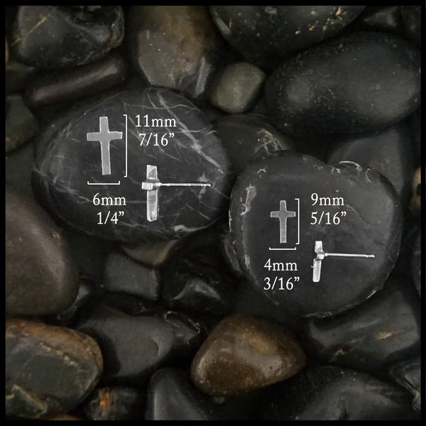 size of large 11mm 7/16" length and 6mm 1/4" width and small size 9m 5/16" length and 4mm 3/16" width 