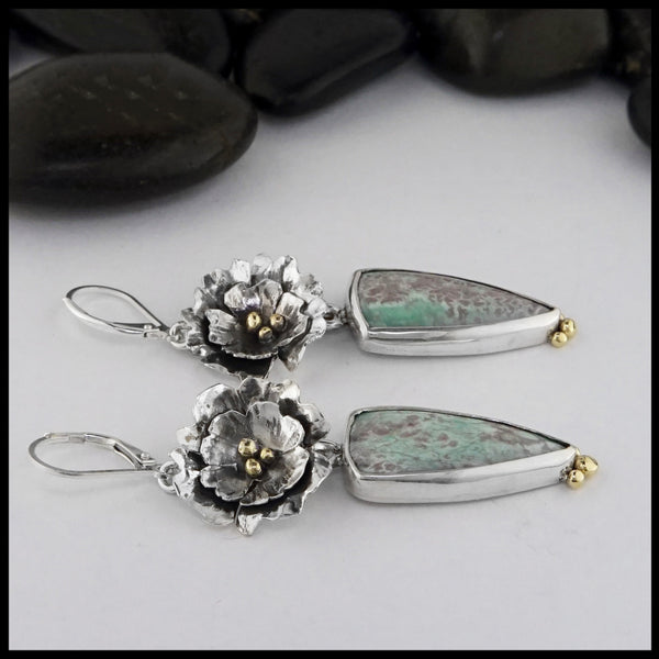 side view of the earrings 