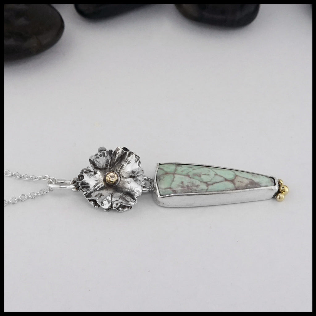 side view of pendant 