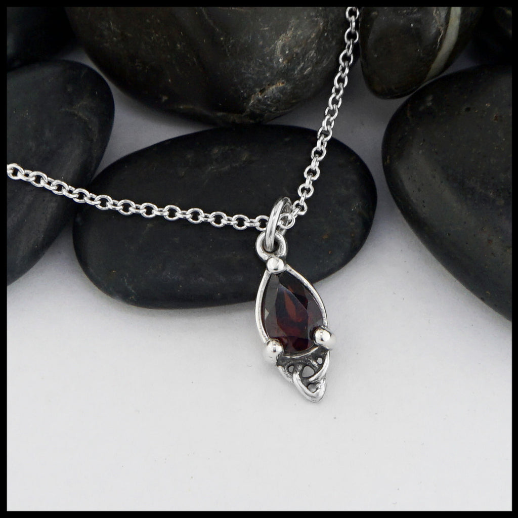garnet pendant