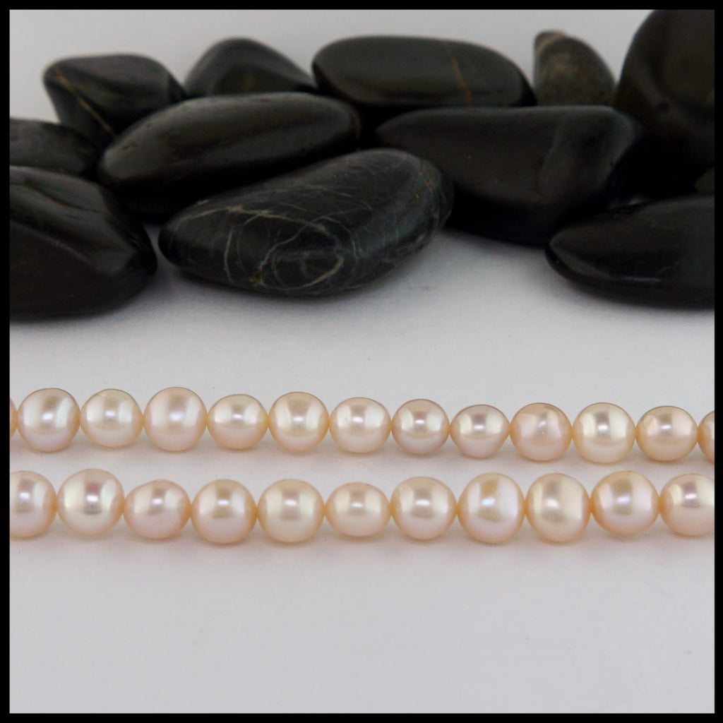 side view of pearls 