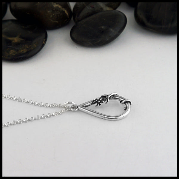 side view of pendant 