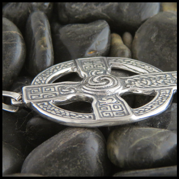 Large Celtic Cross in Sterling Silver