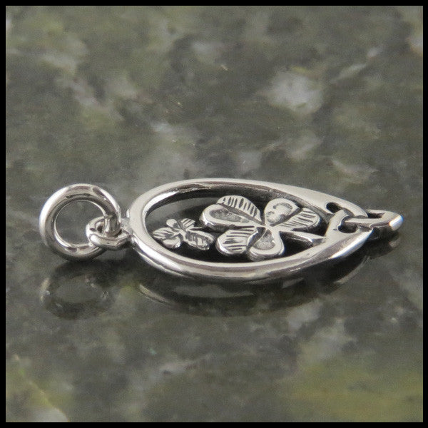 Irish Shamrock pendant in Sterling Silver