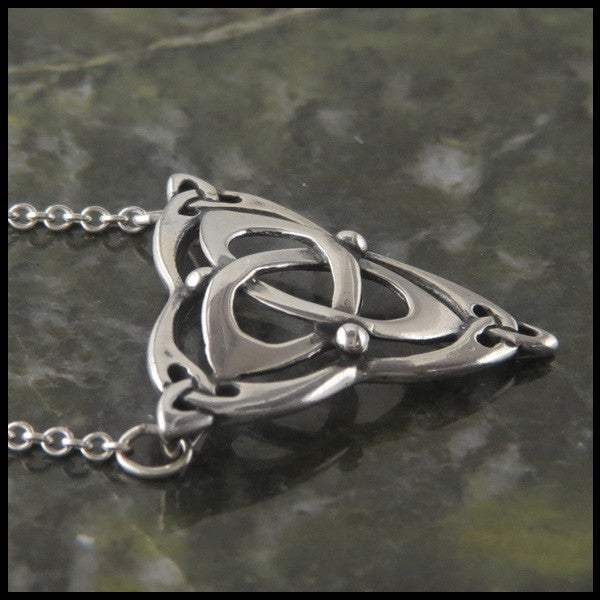Triquetra  pendant in Sterling Silver