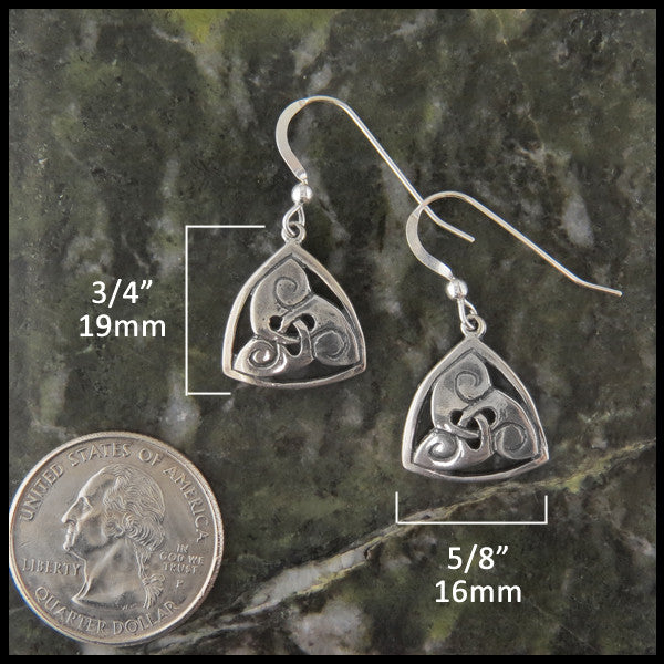 Triskele earrings in Silver