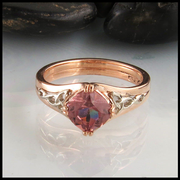 Rose and White gold ring with Malaya Garnet