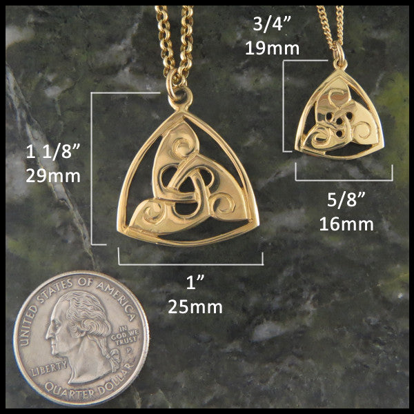 Triskele pendant in Gold