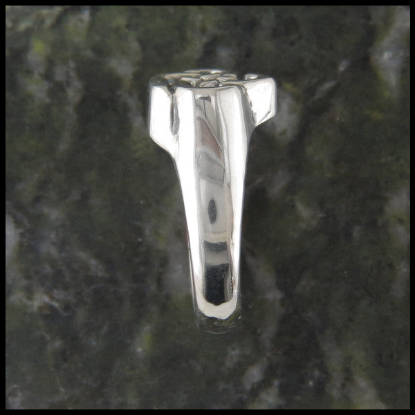 Profile view of  Father's Knot Celtic Band Ring in Sterling Silver