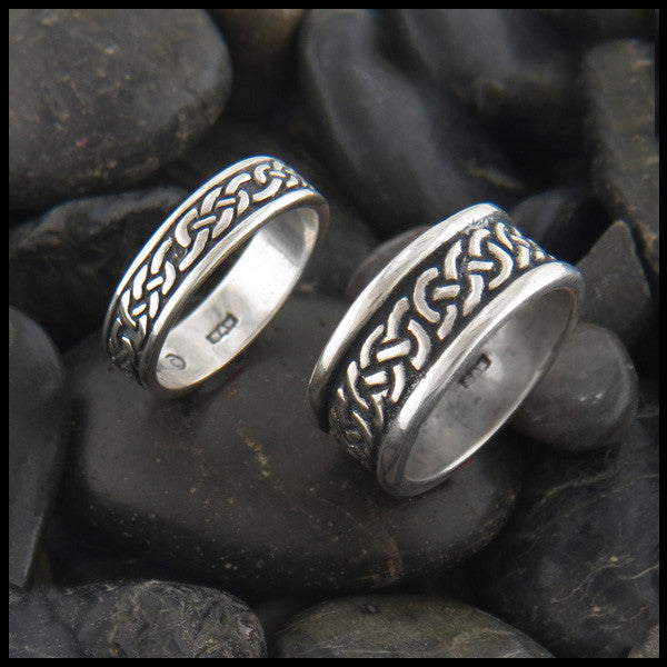 Josephine's Knot Band in Silver