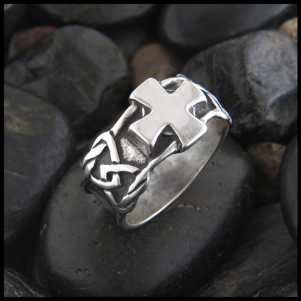 Wide Men's Celtic Cross Ring in Sterling Silver