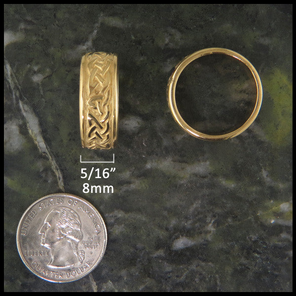 Trinity Knot Celtic Ring Band in 14K Gold