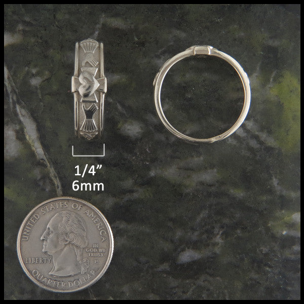 Claddagh cross ring measures 6mm
