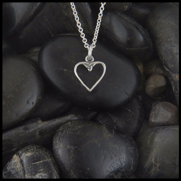 Dainty Celtic heart necklace in Sterling Silver