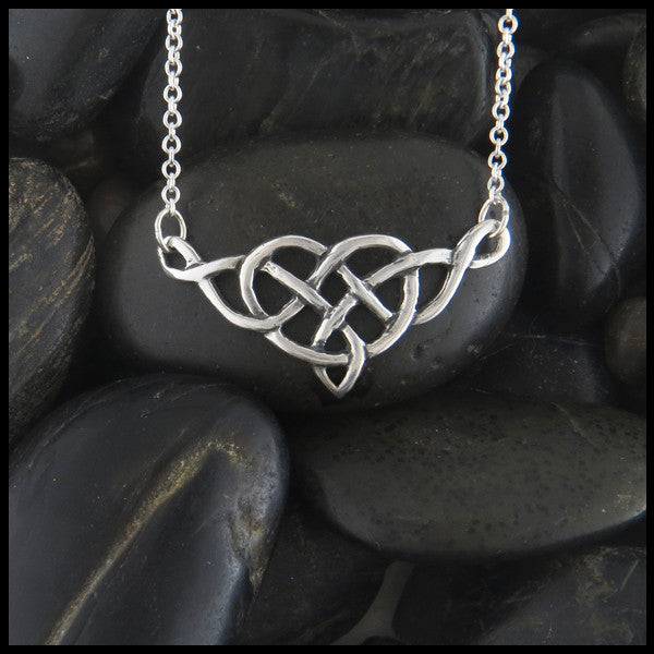 Heart Knot bar pendant in Sterling Silver
