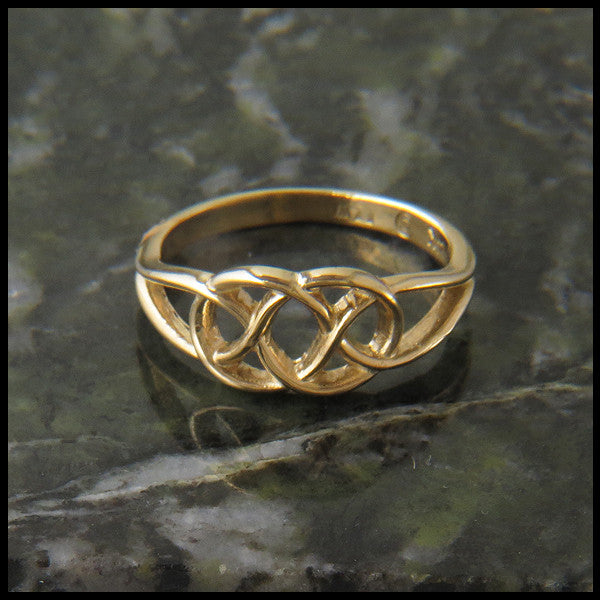 Josephine's Knot, Lover's Knot, Ring in 14K Gold