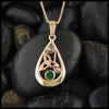 Teardrop pendant in Gold with Tsavorite