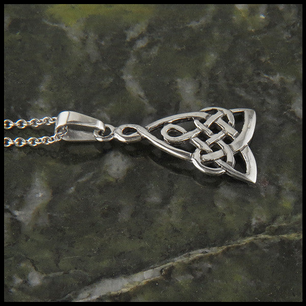 Mother's Necklace in  Sterling Silver