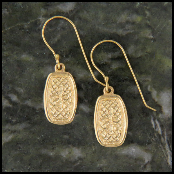 Celtic Knot earrings in 14K Gold