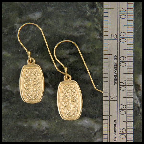 Celtic Knot earrings in 14K Gold