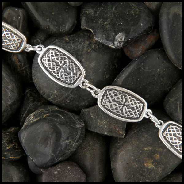 Celtic Knot link bracelet in Sterling Silver