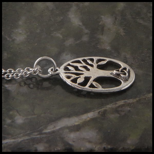 Family Tree pendant profile view