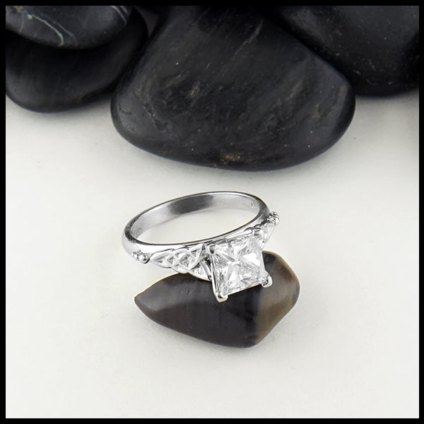 Princess cut diamond engagement band in 14K White