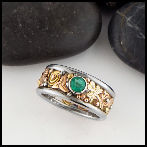 Shamrock and Triquetra Emerald band in gold