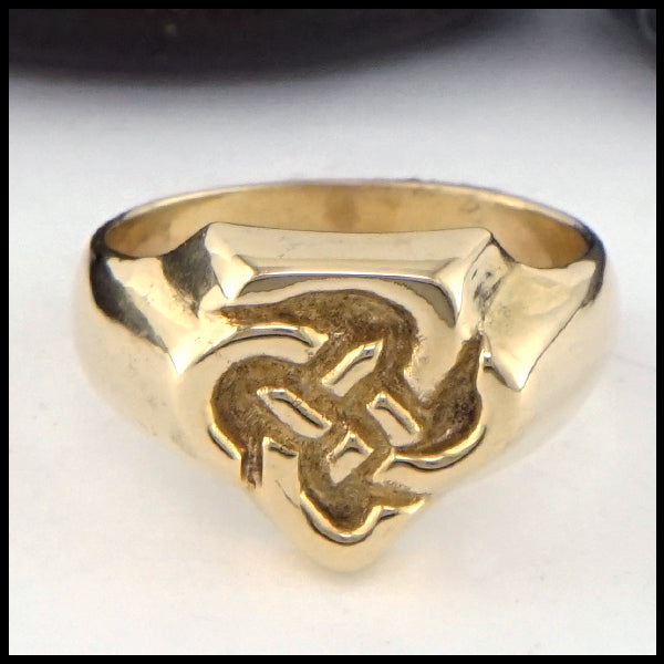 Father's Knot ring in gold