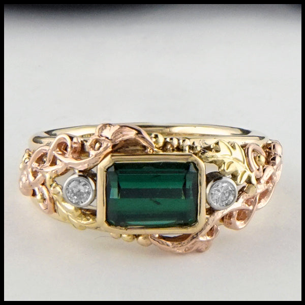 Front view of Green Tourmaline and Diamond Gold Custom Ring