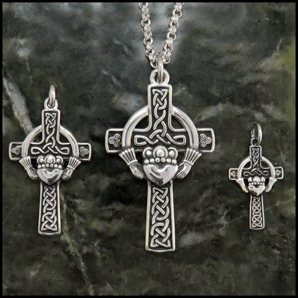 Collana Claddagh in argento sterling, collana Claddagh irlandese in argento sterling, simbolo di amore e amicizia, - Italia Collana Claddagh in argento sterling, collana Claddagh irlandese in argento sterling, simbolo di amore e amicizia, - Italia