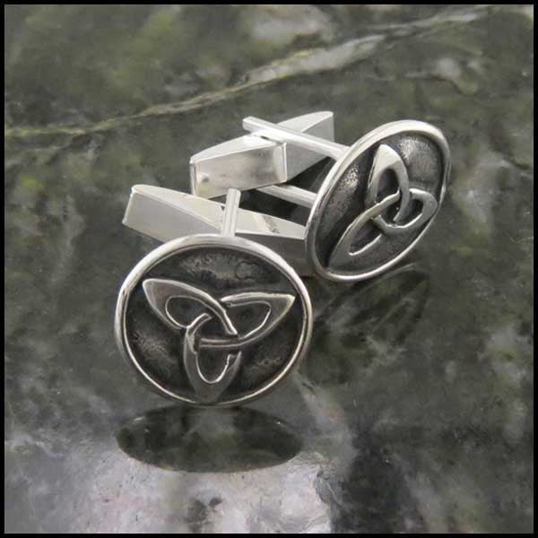Trinity Knot Mens Cuff Links in Sterling Silver