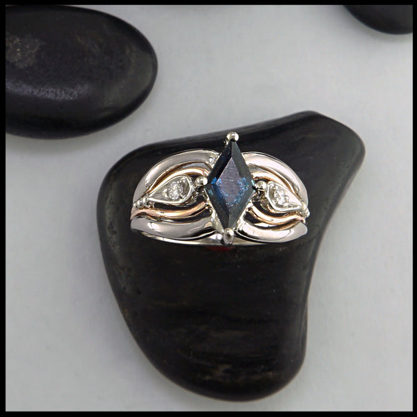 kite shaped blue sapphire
